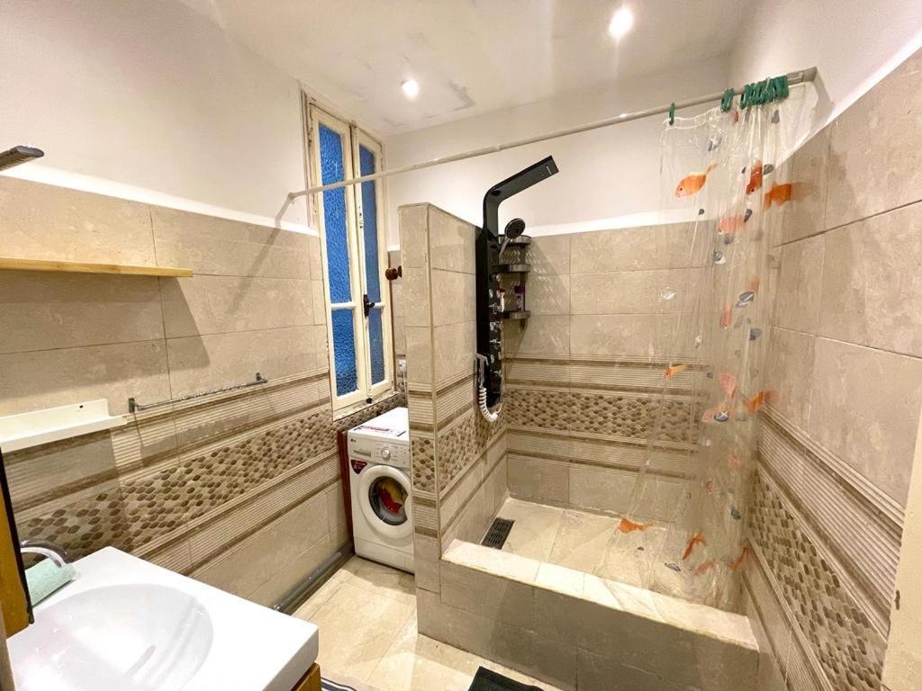 Appartement Dans Immeuble Haussmanien Algiers Ngoại thất bức ảnh